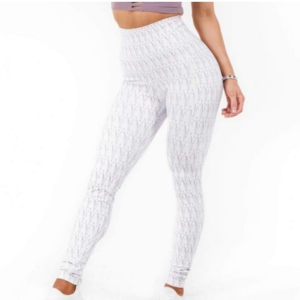 Buffbunny Onyx Leggings in Oasis Print